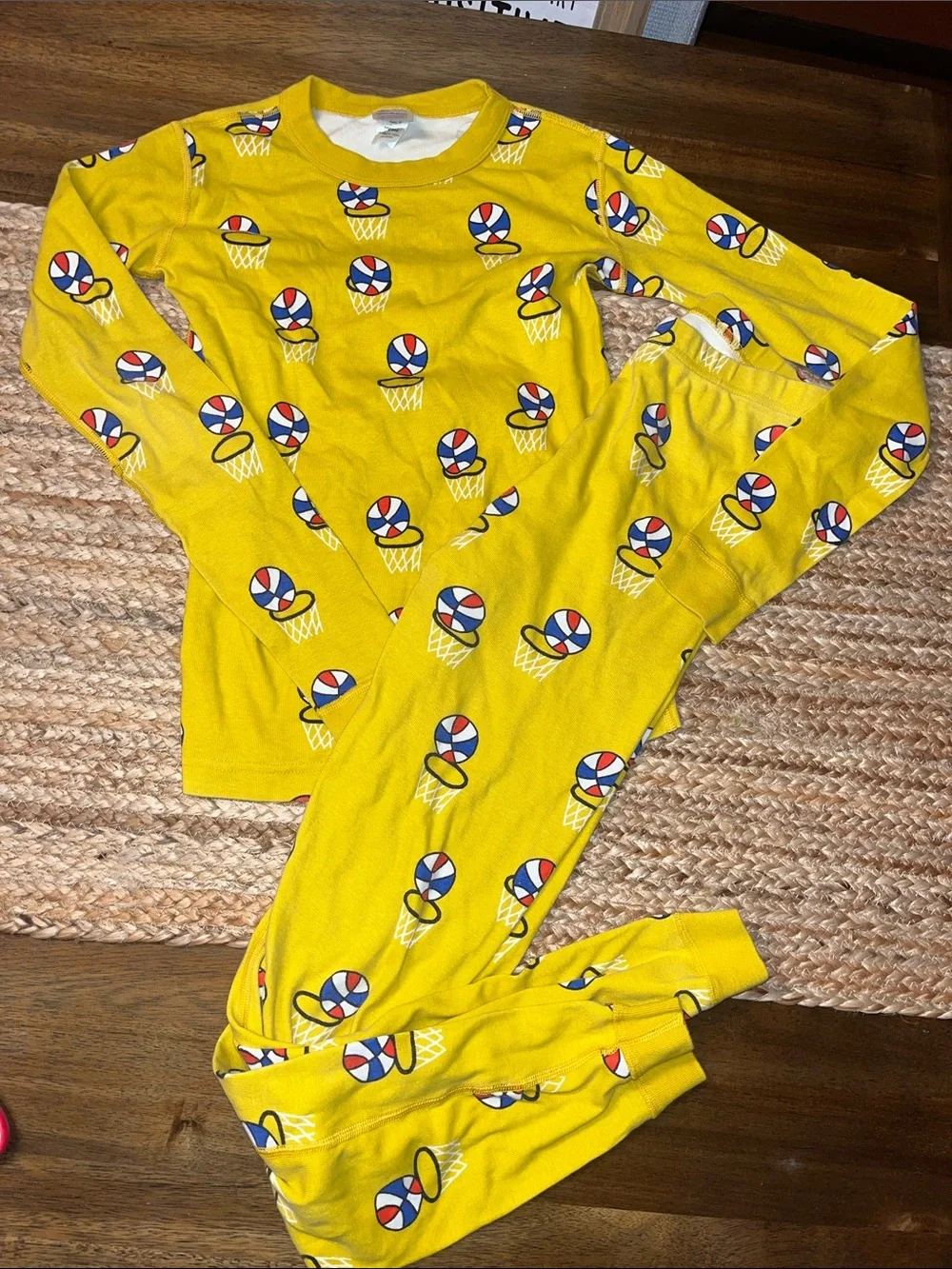 Hanna Andersson 2pc pajama size 14-16 basketball